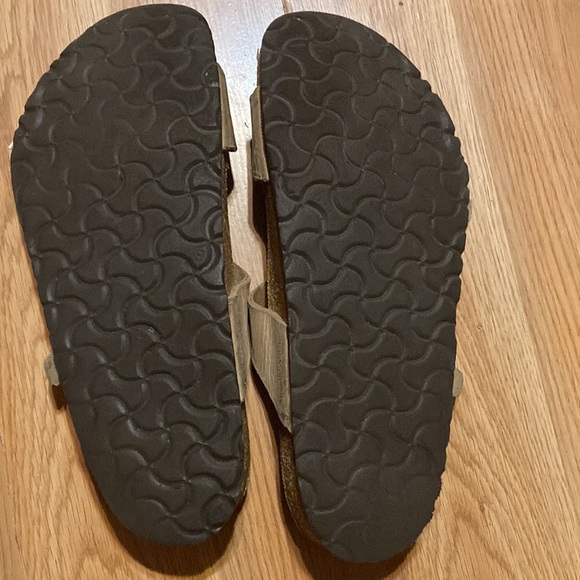 Birkenstock Sandals L10 M8 - Picture 7 of 12